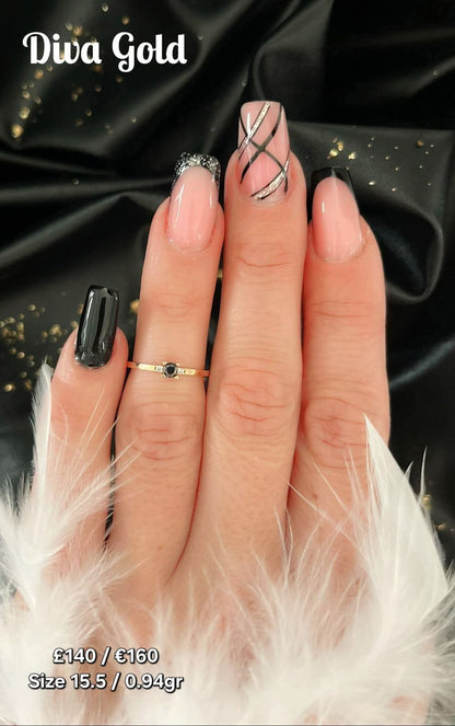 Gold women ring. Black & white zircon stones.Size 15.5