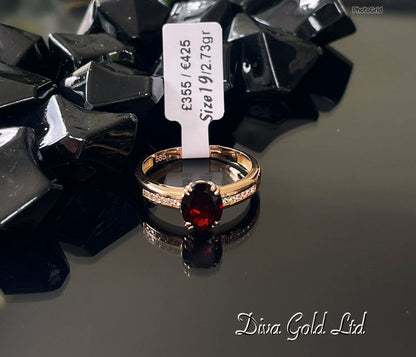 585 Gold women ring. Size 19