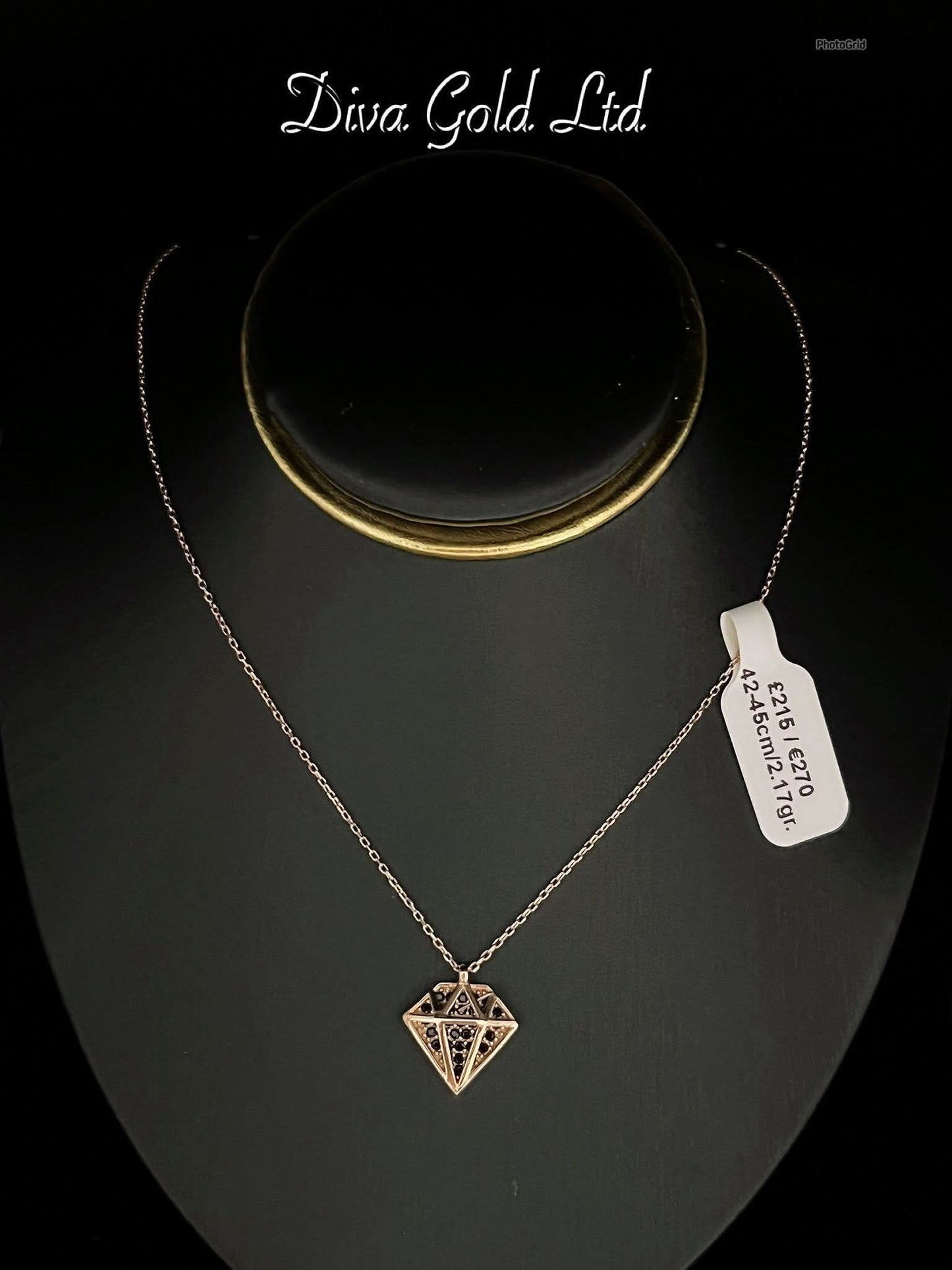 Gold chain with black zircon stones pendant. 42-45cm
