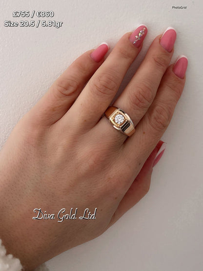 Men's gold 585 ring with white zircon stone. Size 20.5