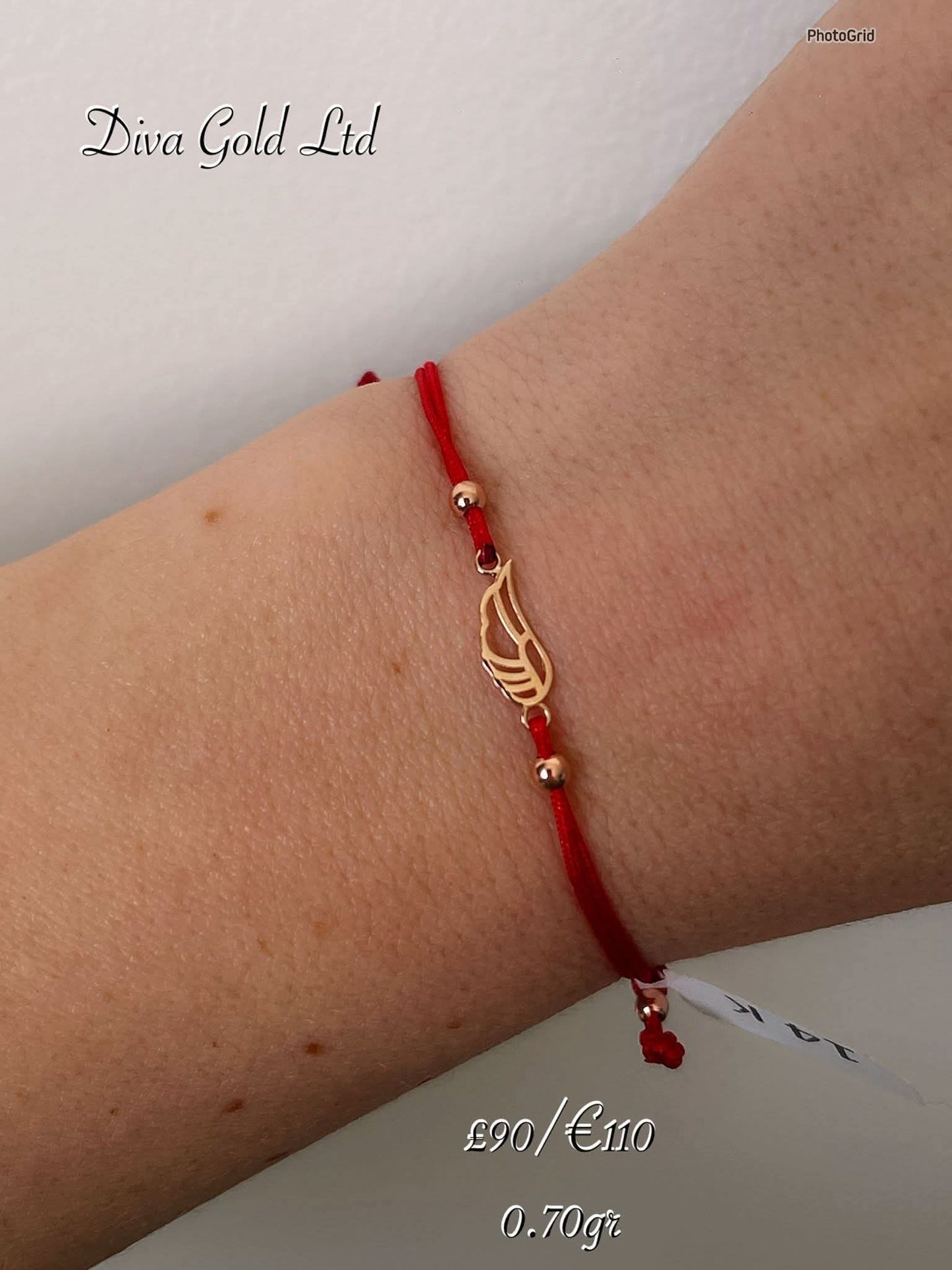Red thread bracelet with 585 gold details. 0.70gram