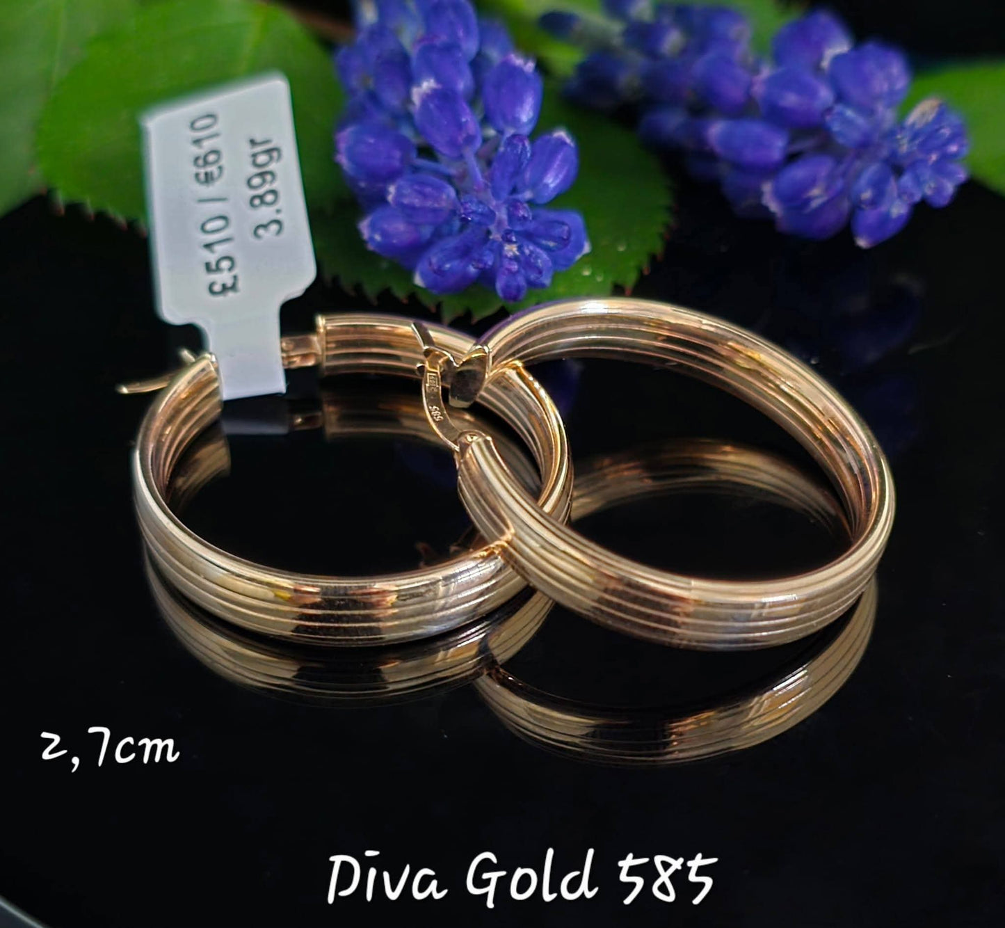 585 Gold hoop earrings. 2.7cm / 3.89gr
