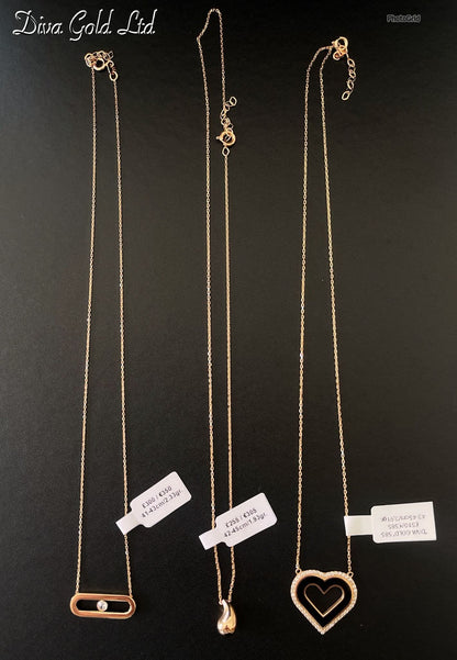 Gold Chain with drop pendant. 42-45cm