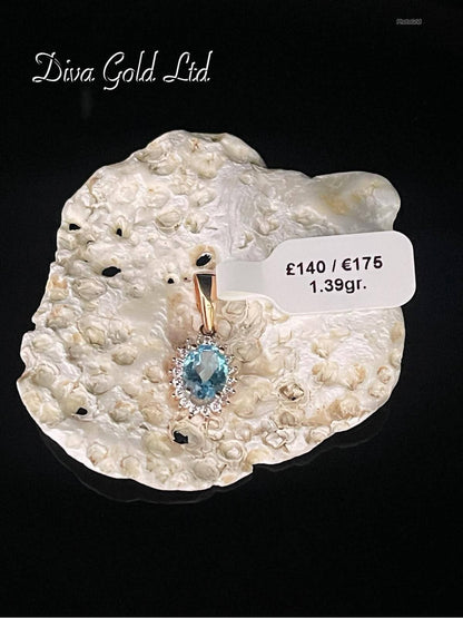 Gold 585 Pendant with blue zircon stone