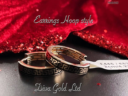 Gold 585 hoop earrings.