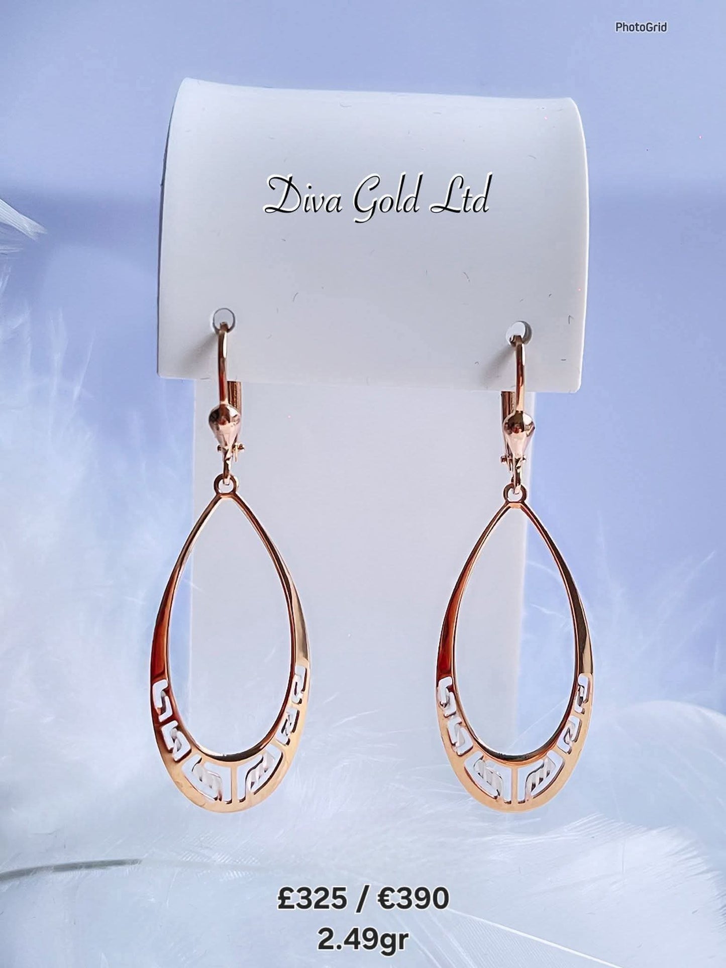 585 Gold earrings. 2.49gr