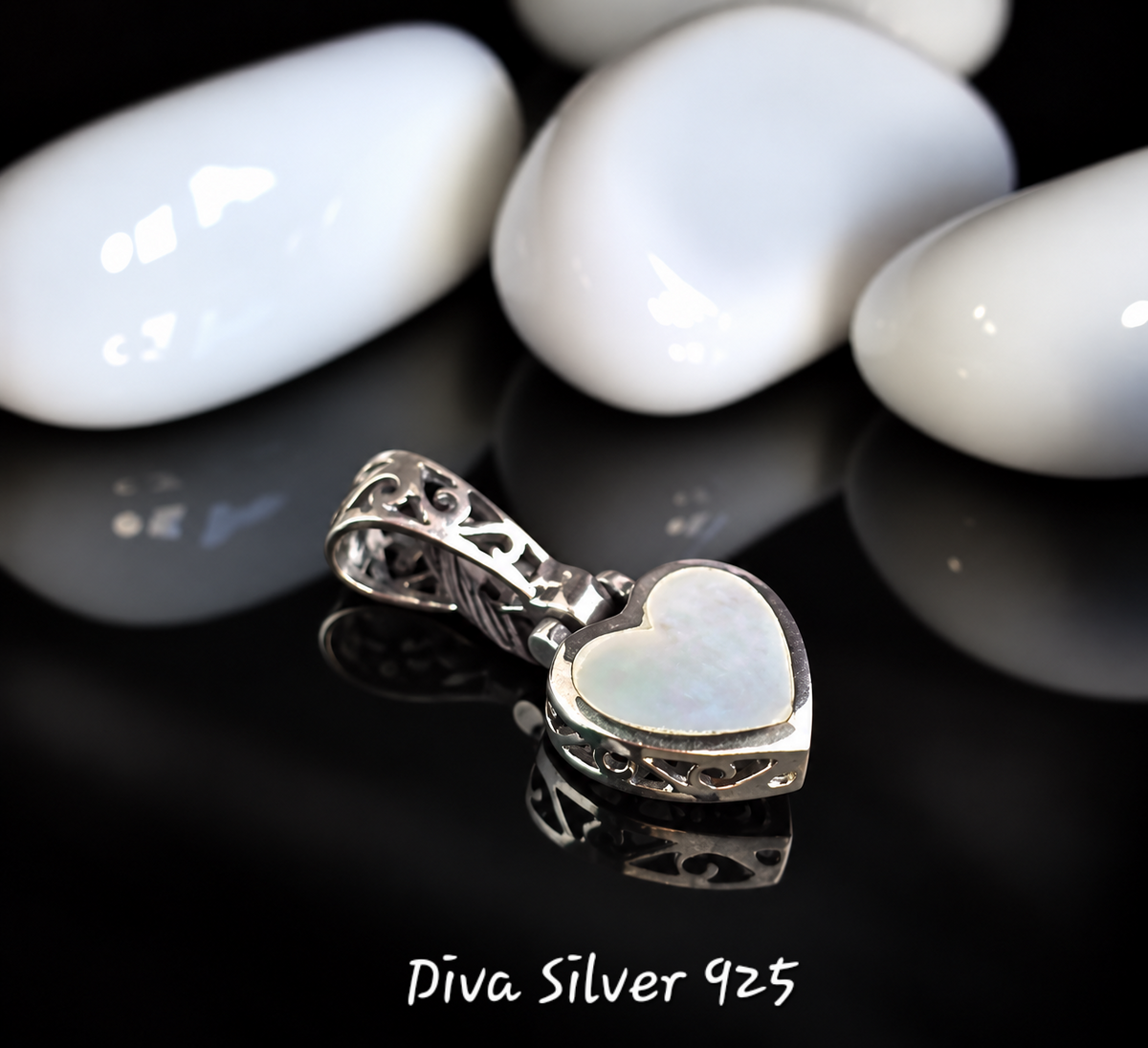 925 Sterling Two Side Heart Pendant
