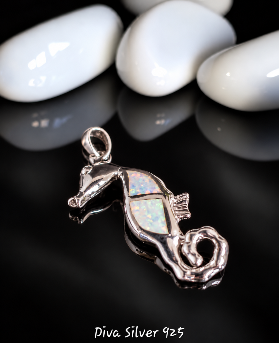 925 Sterling Seahorse Pendant