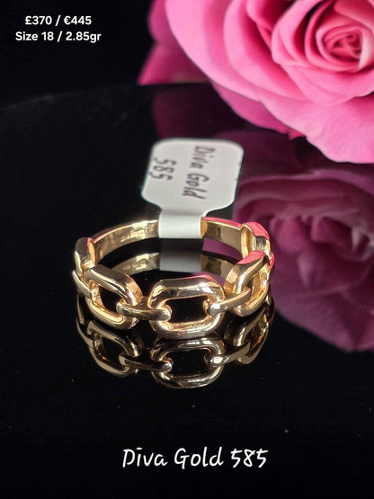 Gold women Ring.Size 18