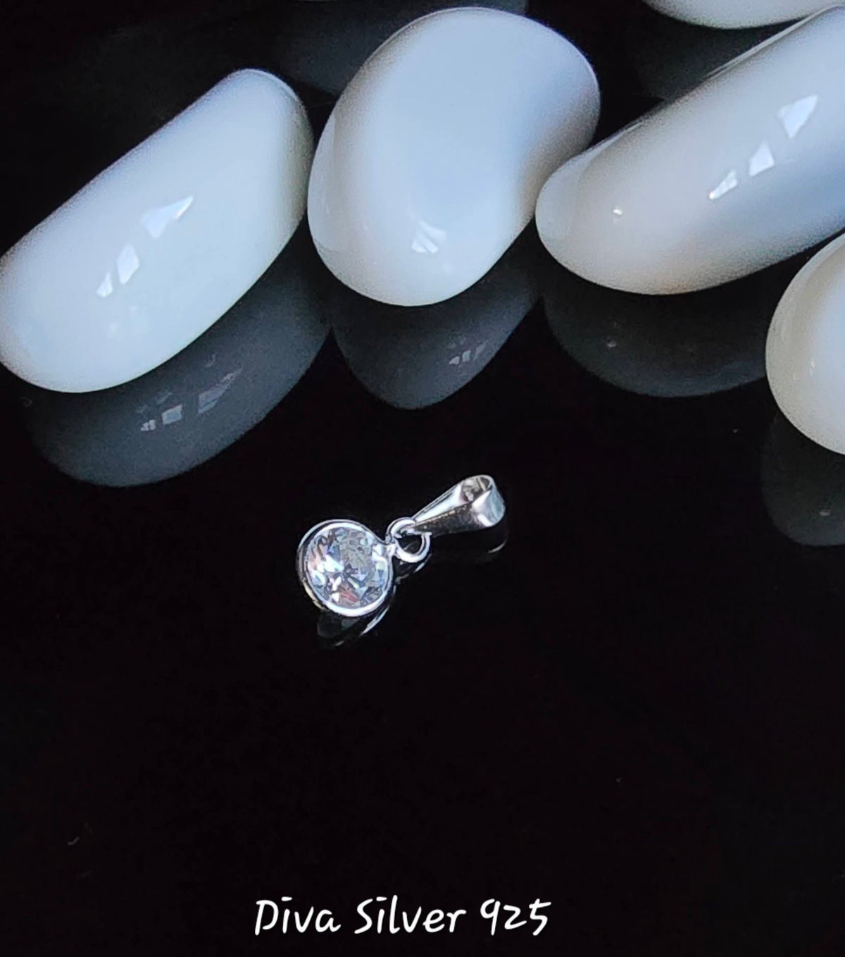 925 Sterling Stunning Pendant