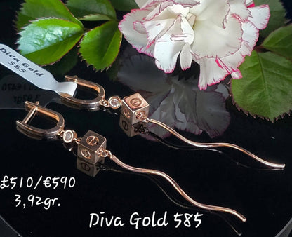 585 Gold earrings. 3.92gr