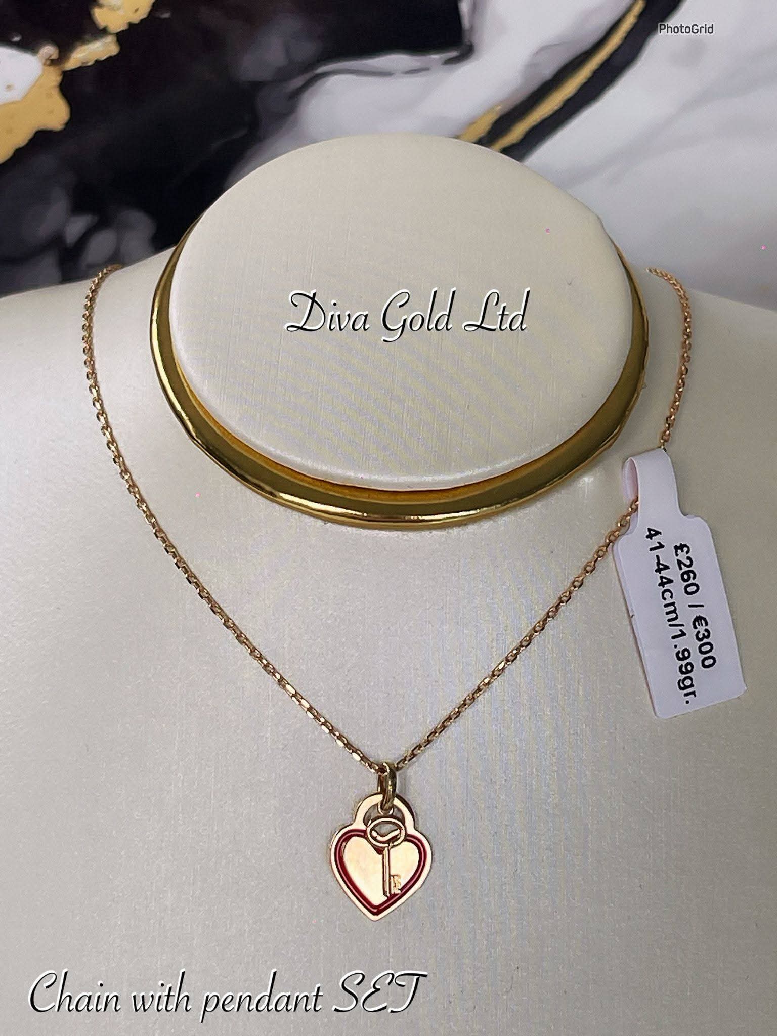 Gold Chain with heat & key pendants. 41-44cm