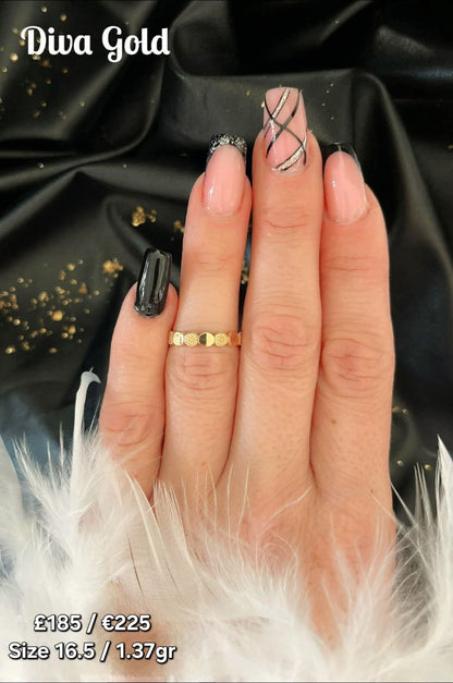 Gold women ring.Size 16.5