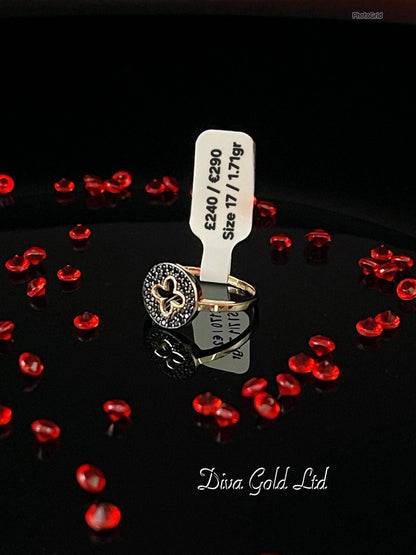 Gold women ring / black zircon stones. Size 17