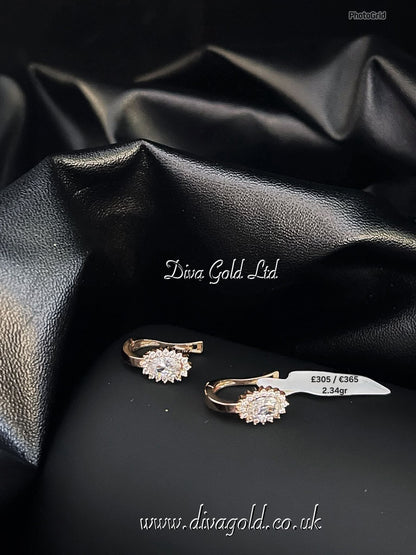585 Gold earrings. 2.34gr