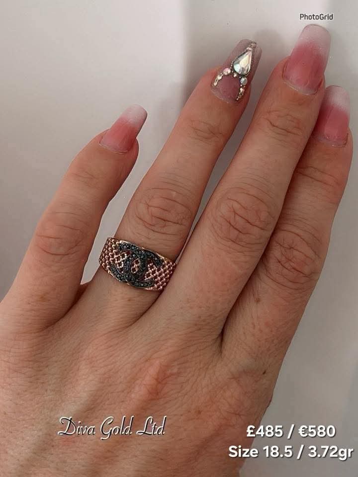 Gold women Chanel style Ring.Size 18.5
