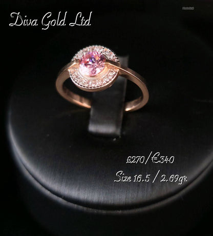 Gold ring. Size 16.5