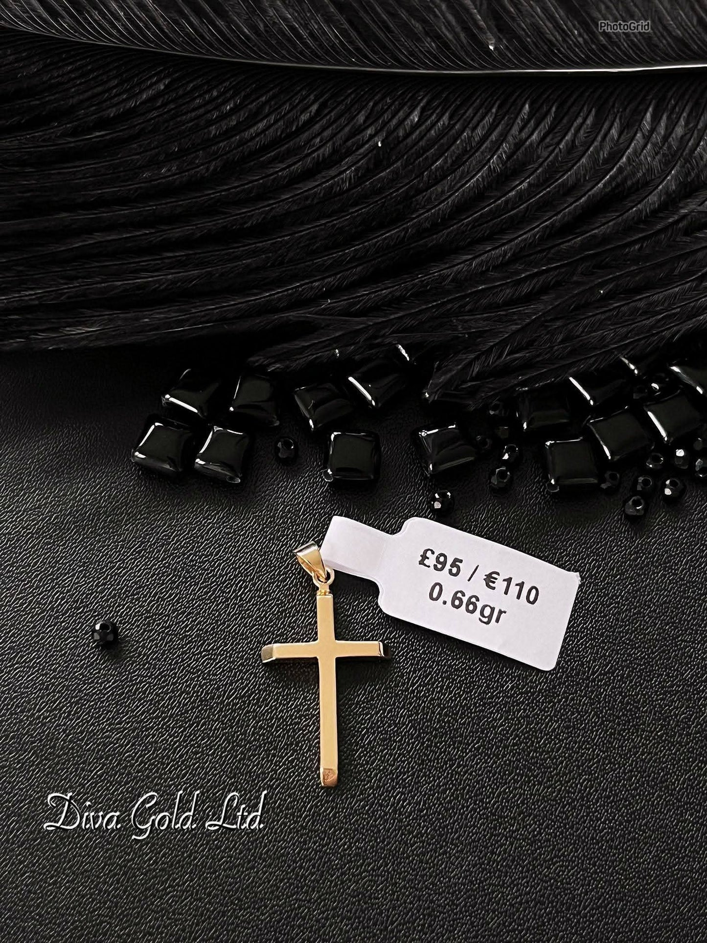 585 Gold cross Pendat.