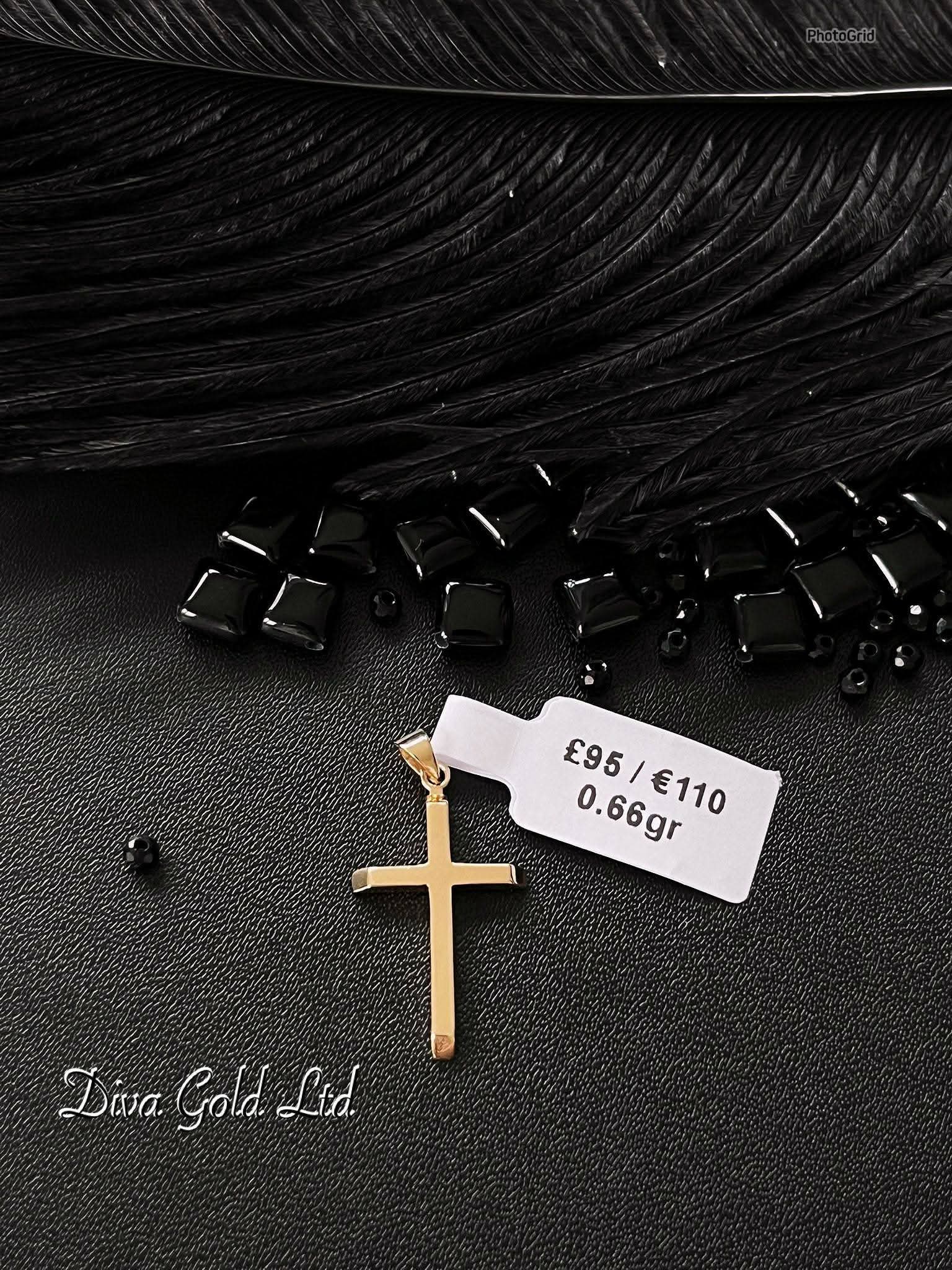 585 Gold cross Pendat.