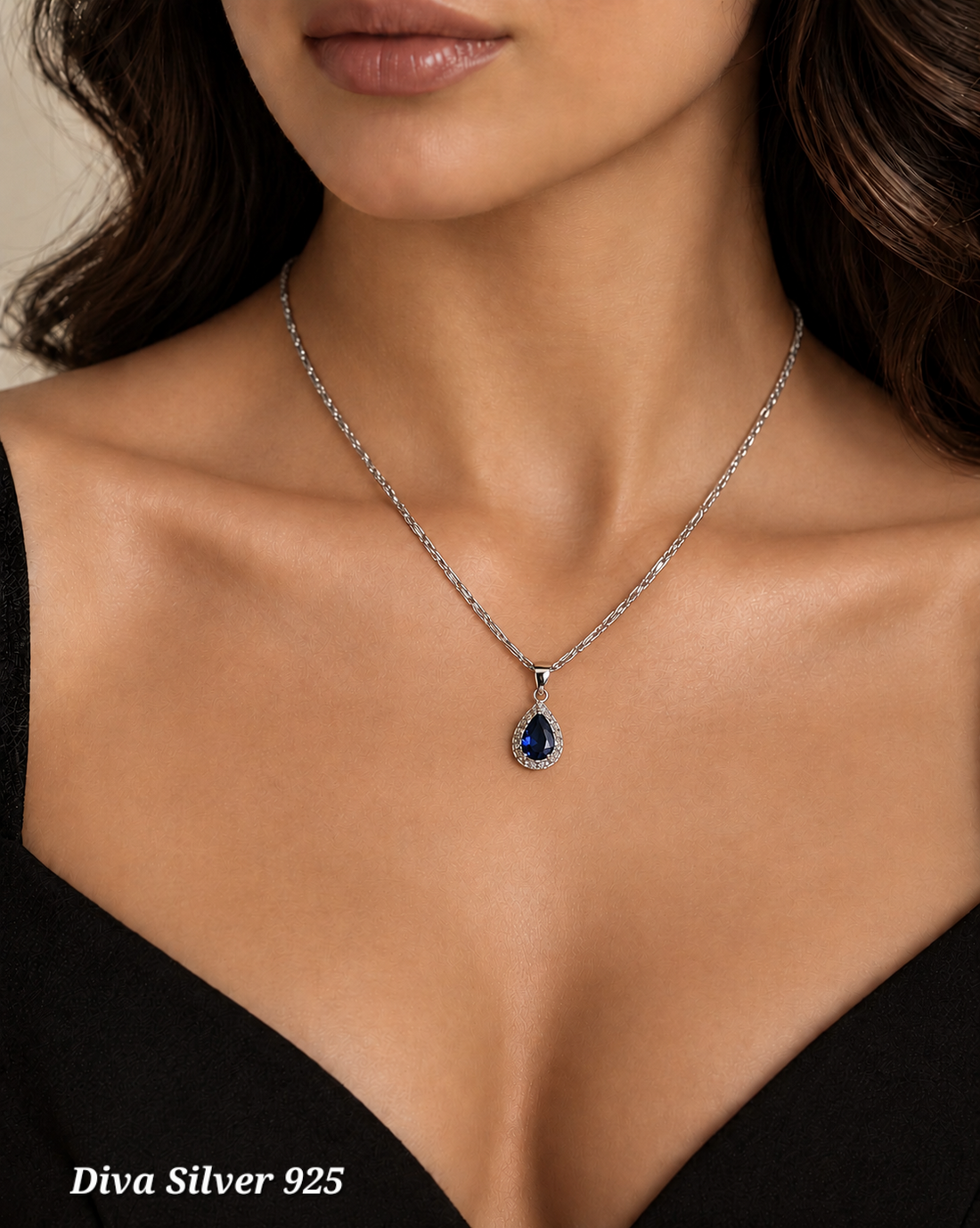 925 Sterling Stunning Blue Pendant