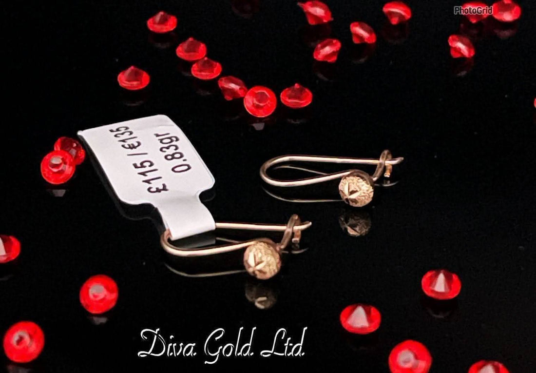 children's gold earrings. 0.83gr