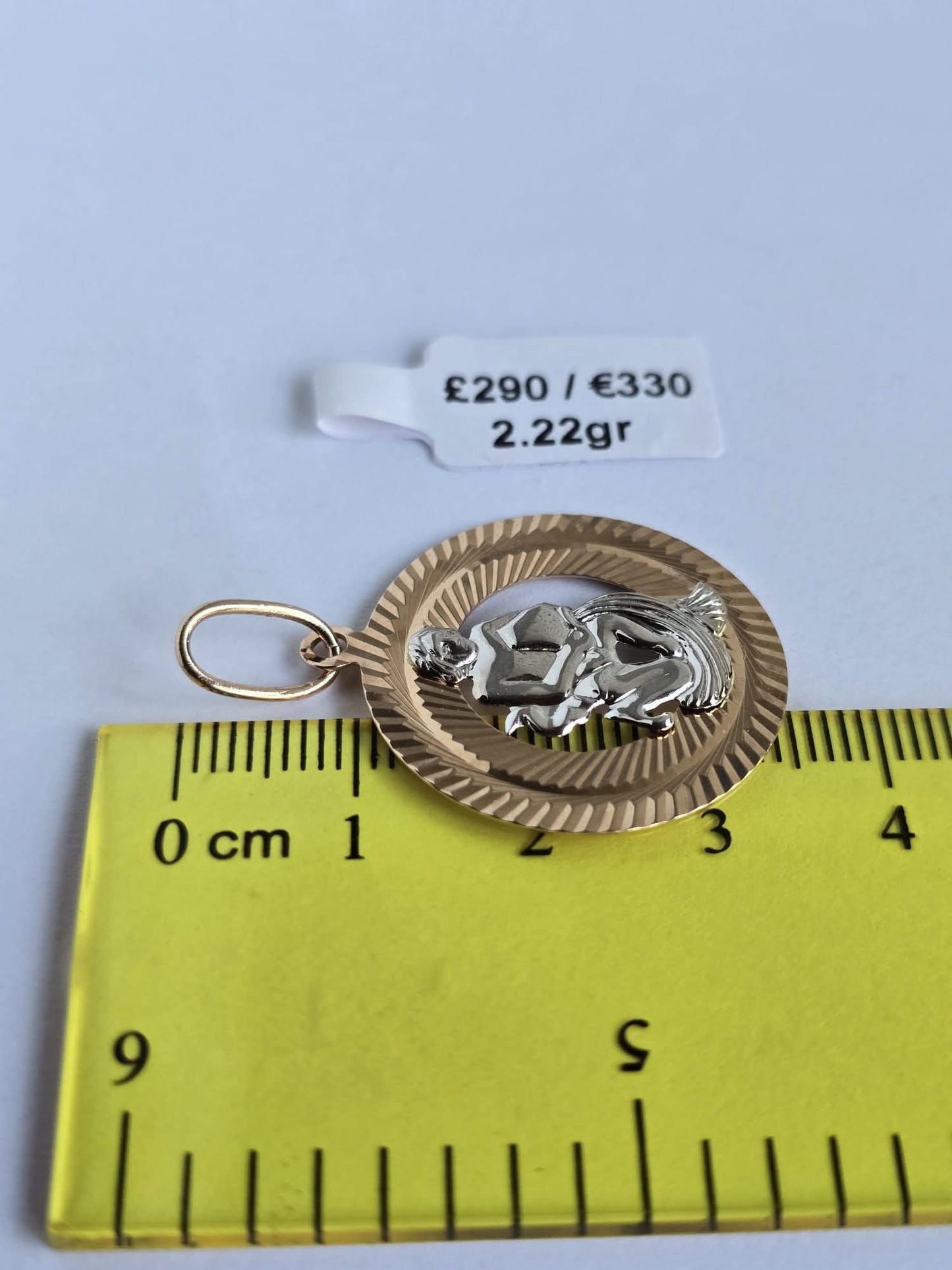 Golden zodiac aquarius. 2.22gr