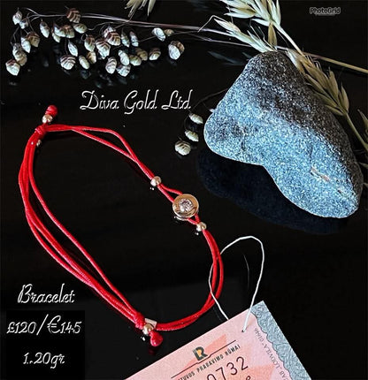 Red thread bracelet with gold details & zircon stone