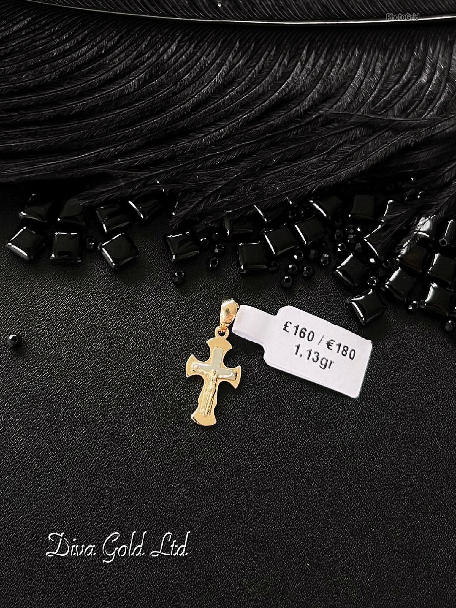 585 Gold cross Pendat.