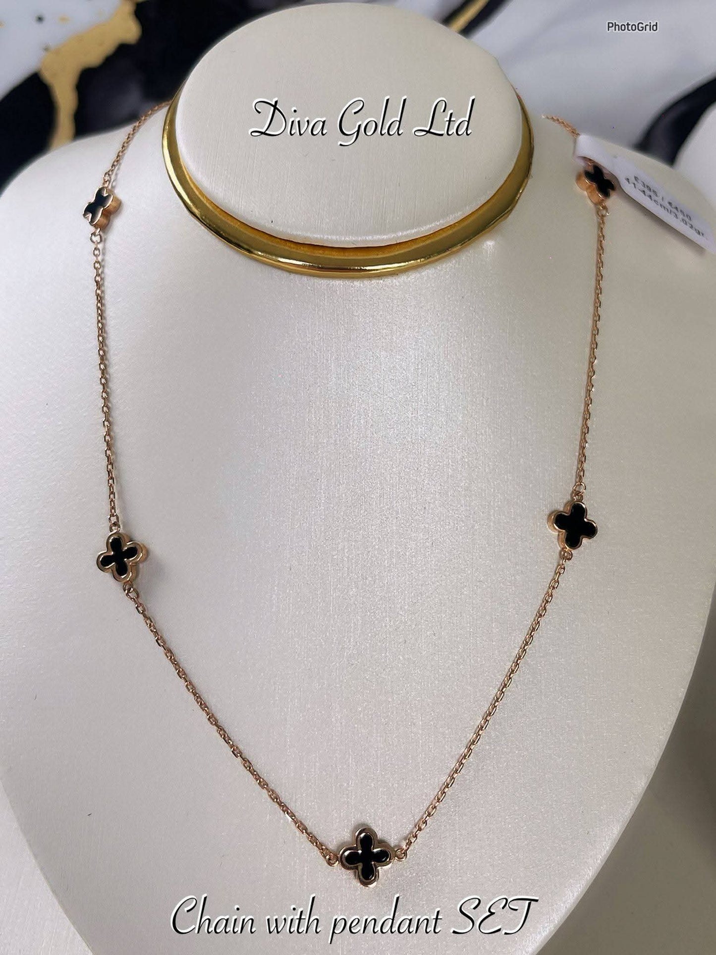 Gold Chain with black clovers pendants. 41-44cm