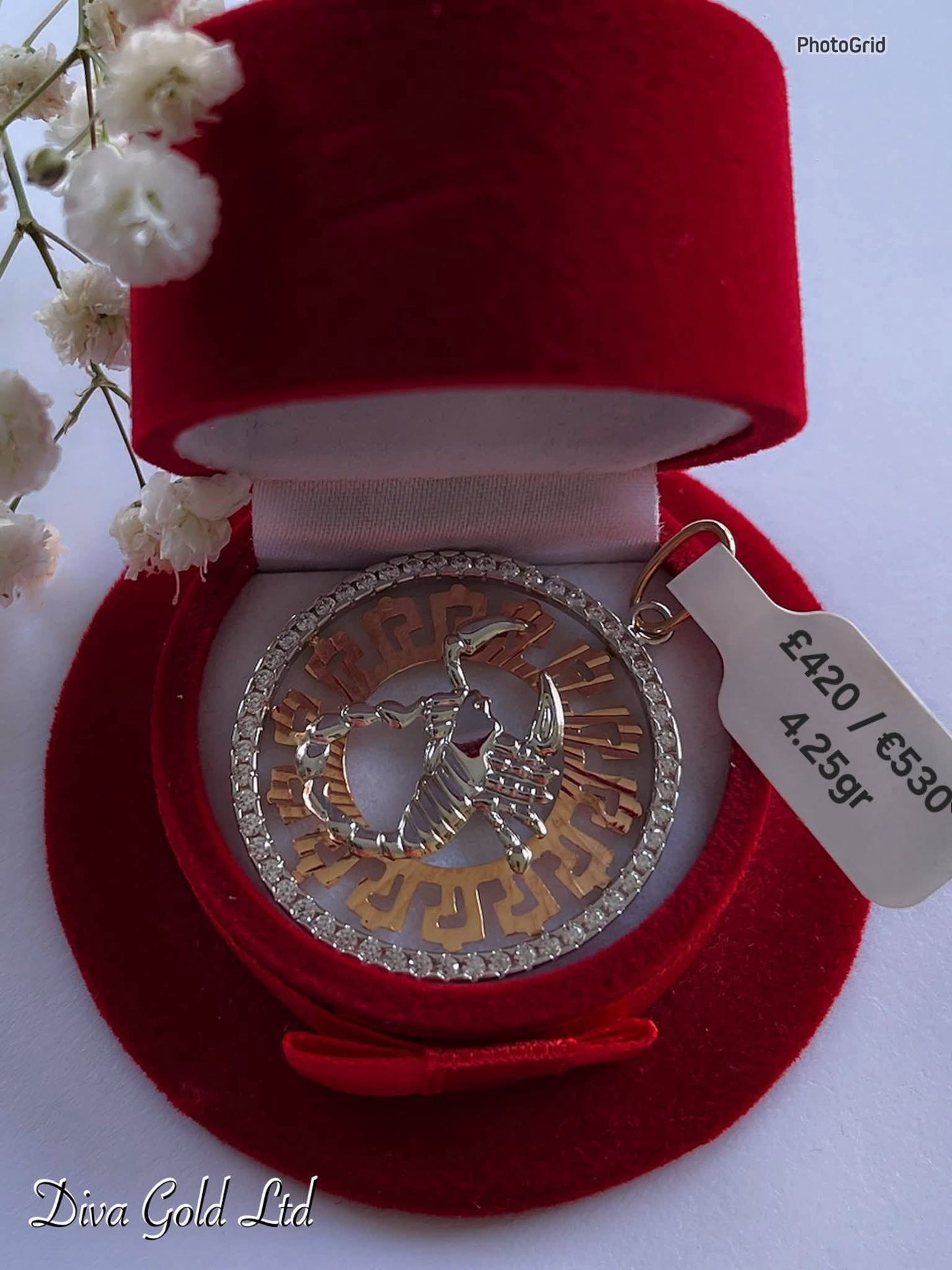 Gold 585 Scorpion pendant