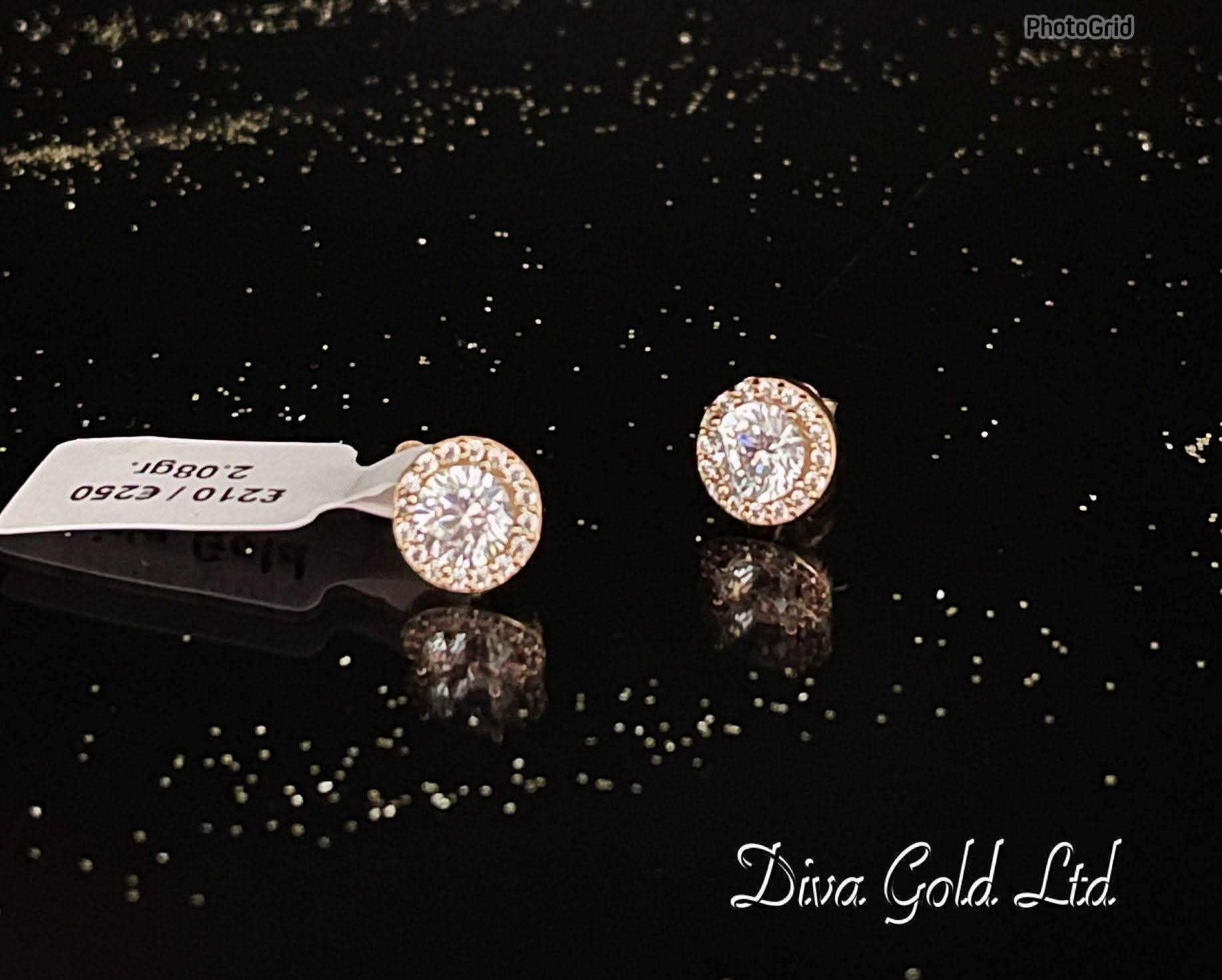 Gold 585 stud earrings