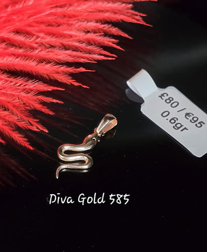 585 Gold snake pendant 0.60gr