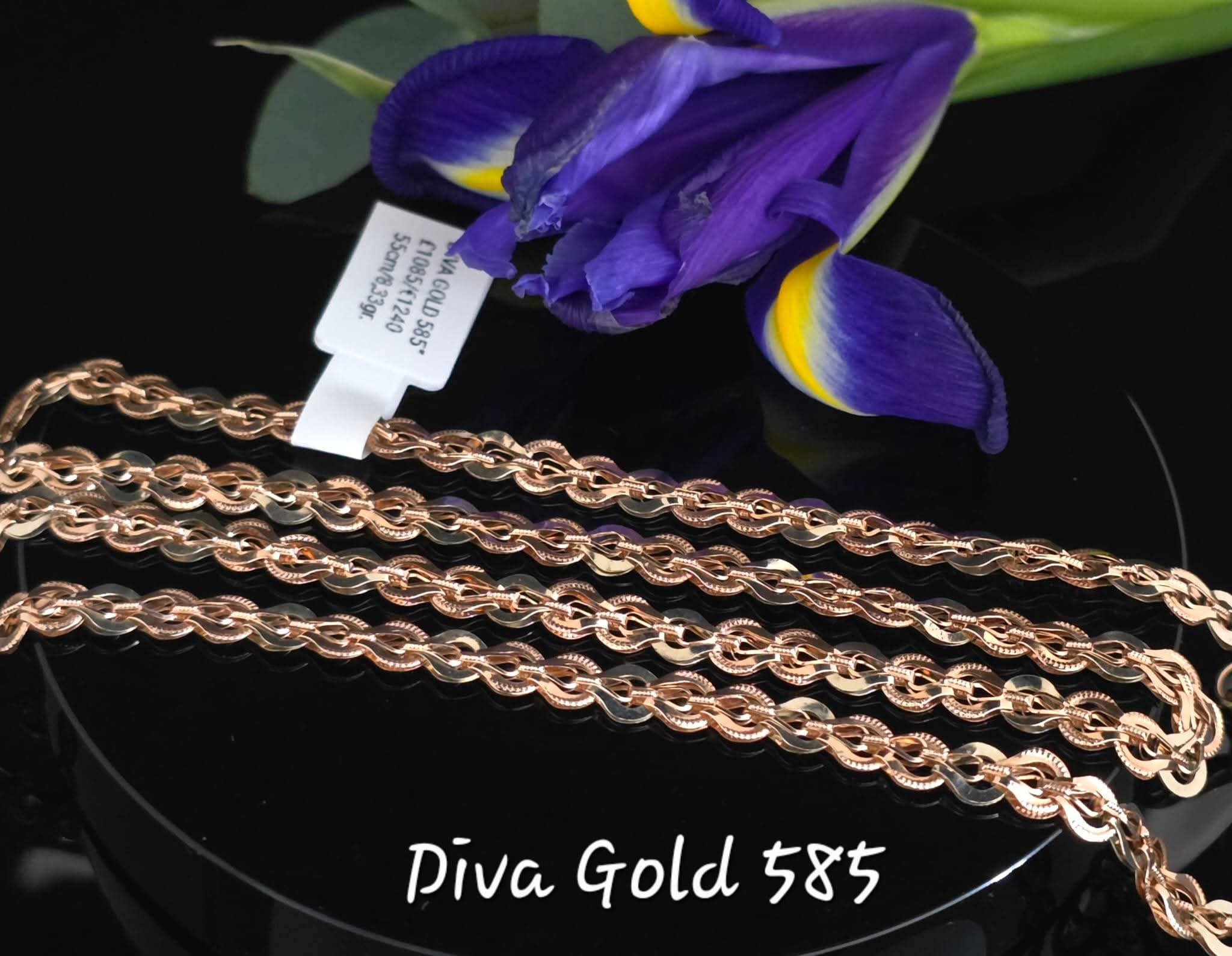 585 Gold chain 55cm. 8.33gr
