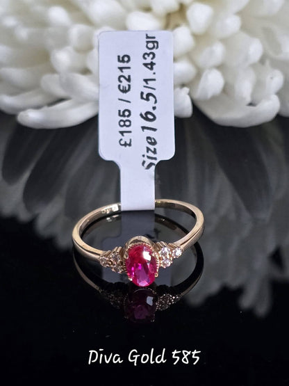 Gold women ring. Pink&white zircon stones.Size 16.5