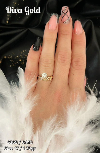 Gold women ring.Size 17