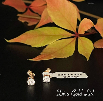 Gold 585 studs earrings with white zircon stone