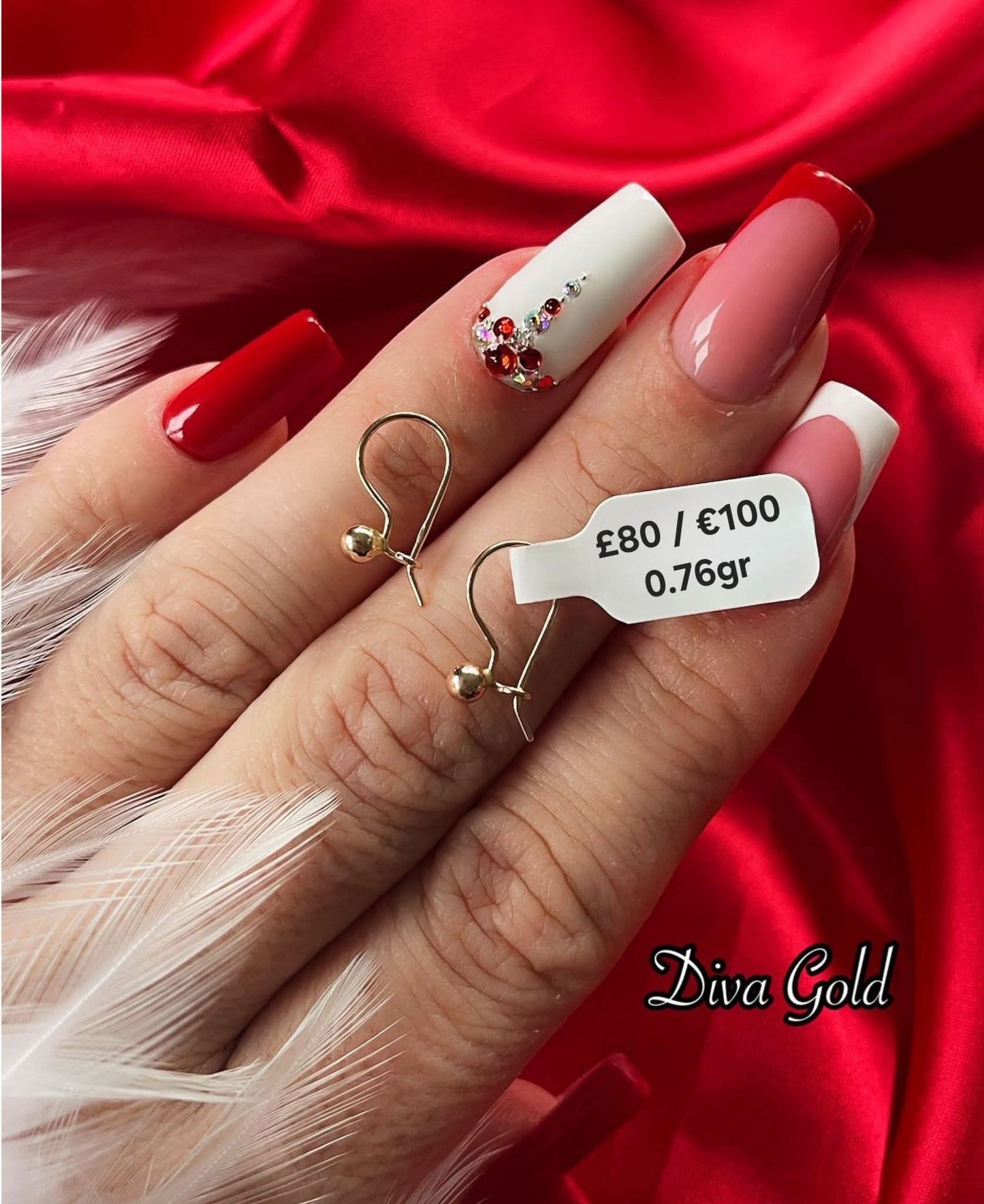 Kids gold 585 earrings.