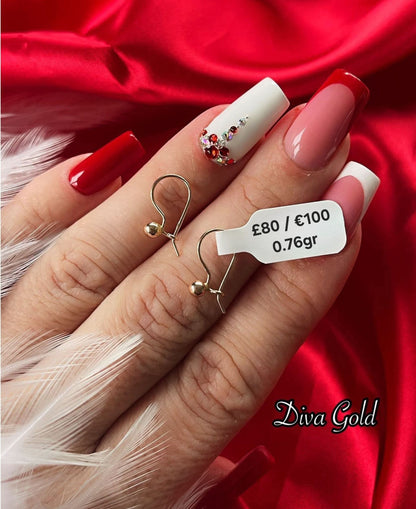 Kids gold 585 earrings.