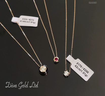 Gold Chain with pendant. 41-44cm