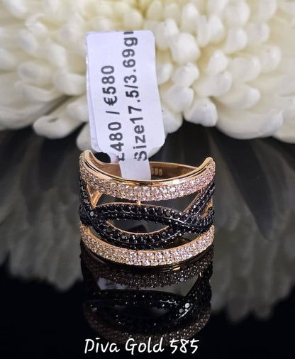 Gold women Ring.Size 17.5