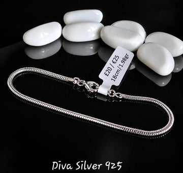 925 Sterling Shinning Simple Bracelet For Women