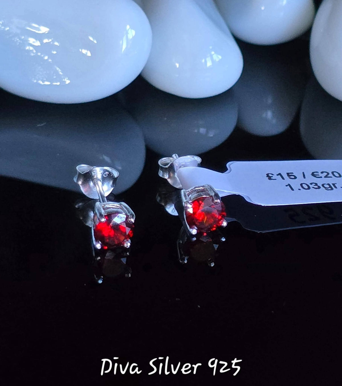 Sterling Silver Simple Red Women Stud Earrings