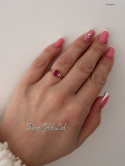 Gold women ring. Pink&white zircon stones.Size 16.5