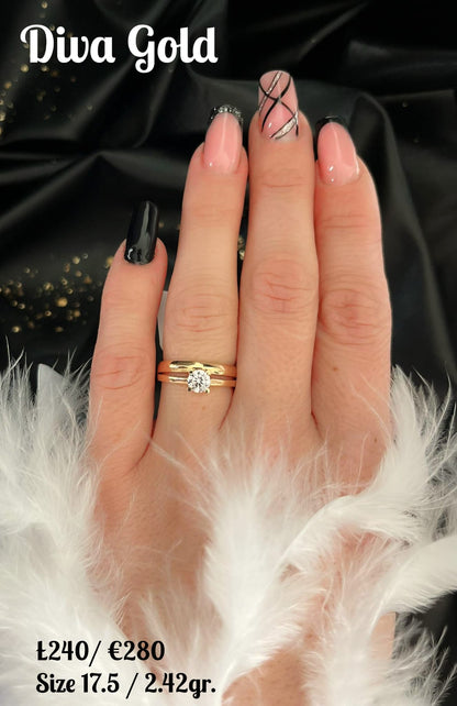 Gold double ring. Size 17.5