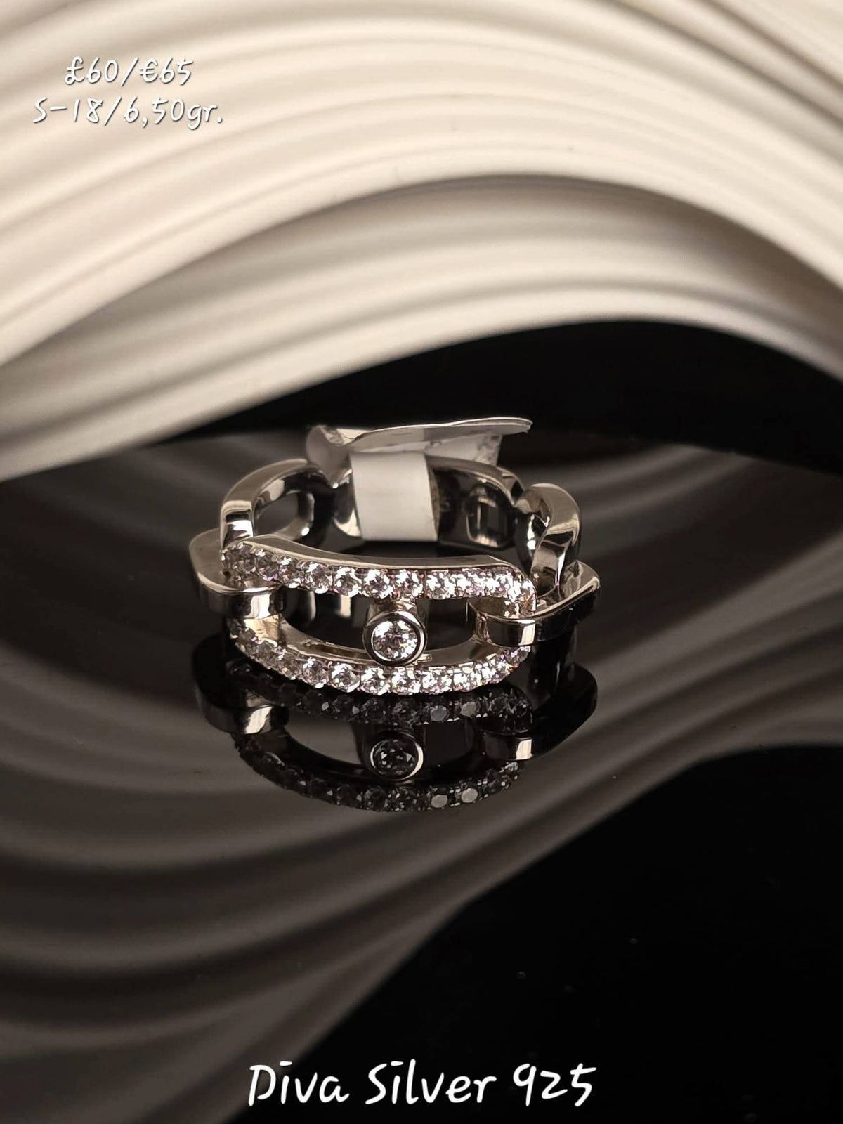 Sterling Silver Elegant Ring