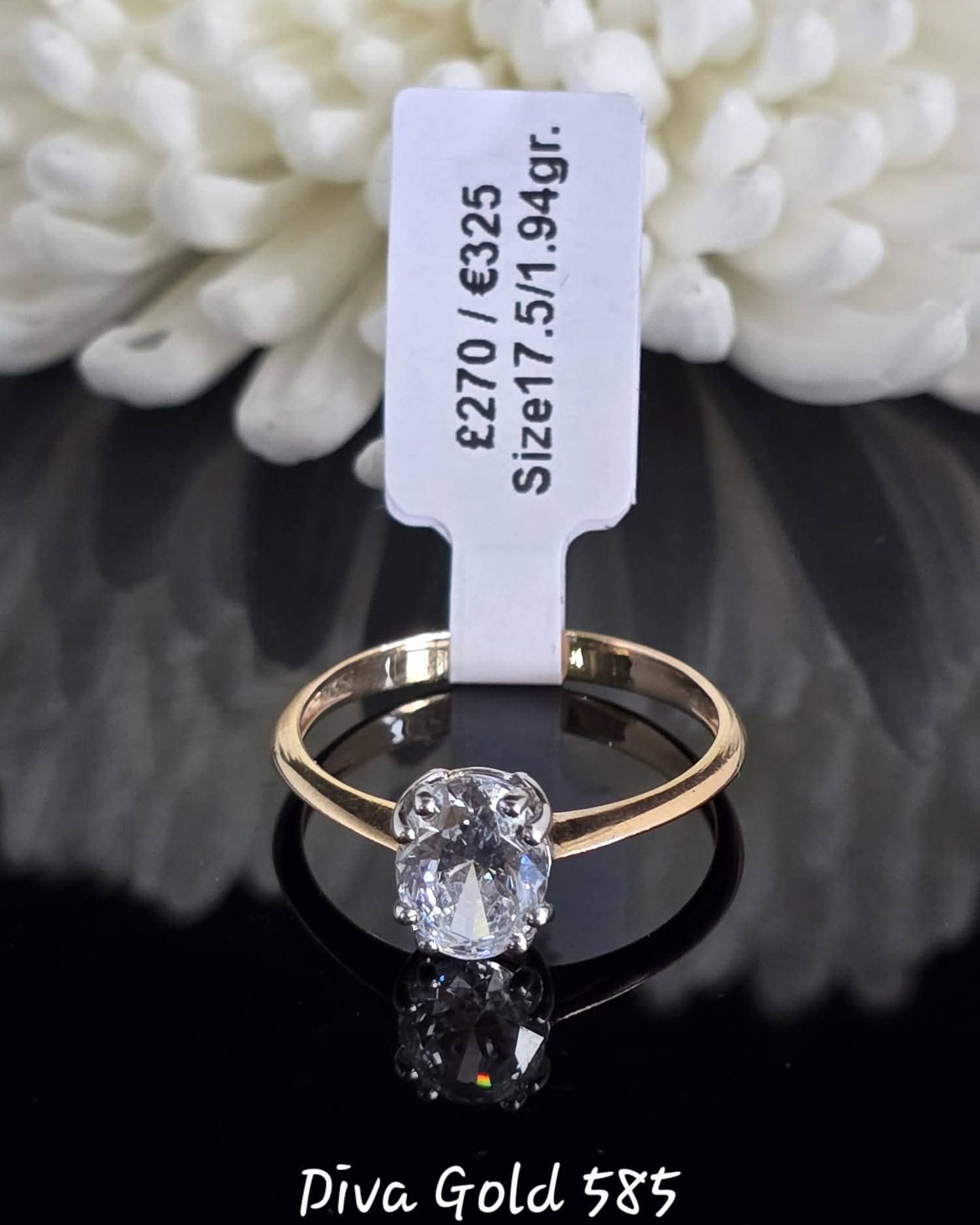 Gold women Ring.Size 17.5