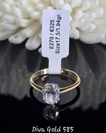 Gold women Ring.Size 17.5