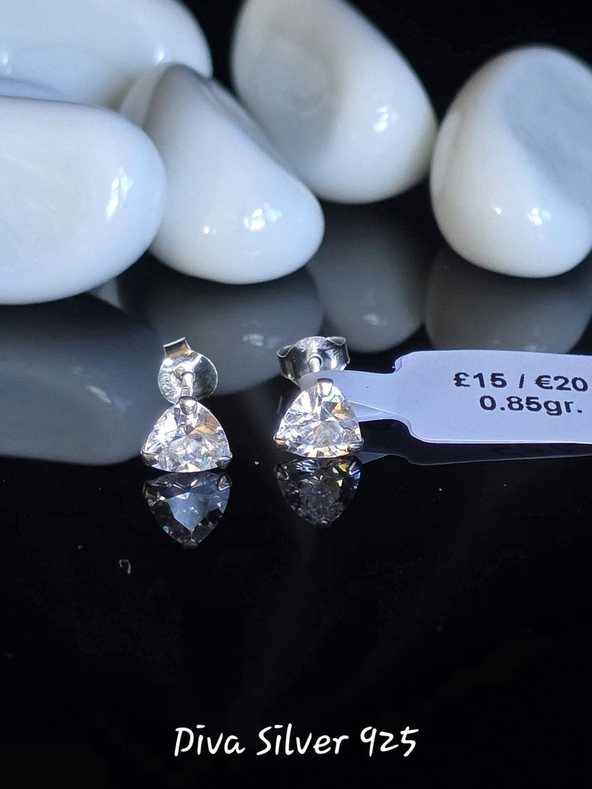 Sterling Silver Simple Women Stud Earrings