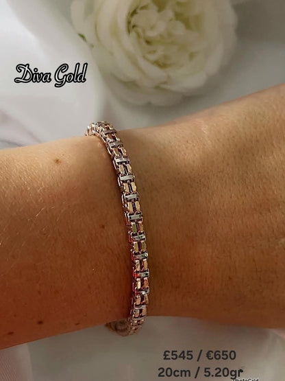Gold bracelet with white gold details. 20cm