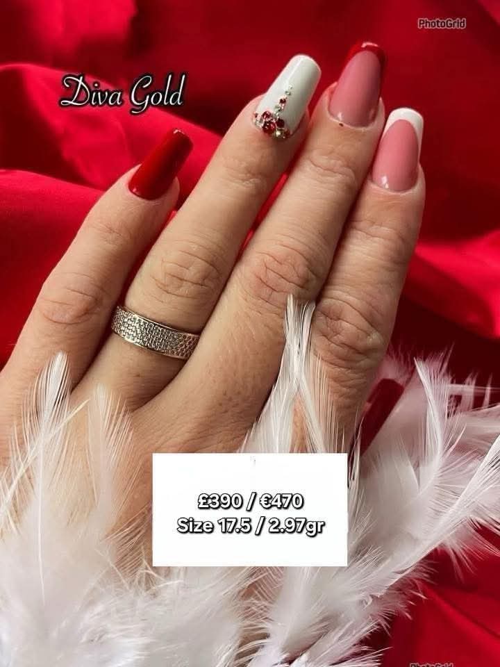 Gold women Ring.Size 17.5